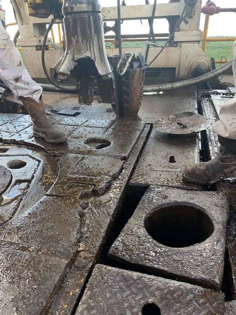 Sounded Pipe Recovery Tools 的图像结果