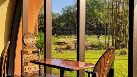 Walt Disney World Free Dining Plan Returns in 2025 - Fantasy Land News