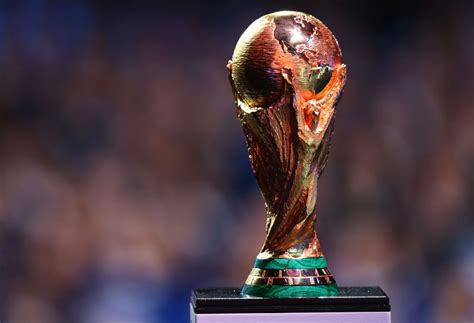 World Cup Trophy 的图像结果