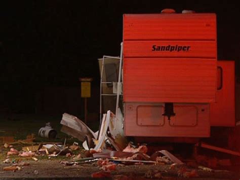 Exploding RV 的图像结果