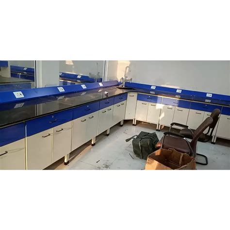 BIOSAFETY LAB MANUFACTURER - Jay Veer Industries