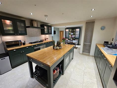 Kitchen Spray Painting & Kitchen Respraying Services St. John’s Wood