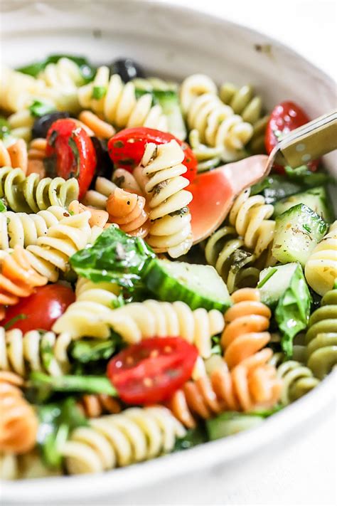 Simple Summer Pasta Salad - Peanut Butter Fingers | Recipe | Summer ...