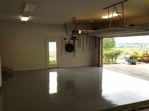Is it Time to Resurface Your Garage Floor? ~ NW Creative Resurfacing