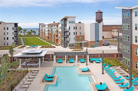 Photo Gallery | Cleveland Apartments — The Edison at Gordon Square