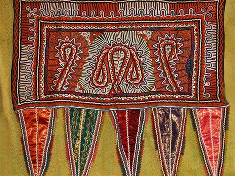 D'source Design Gallery on Rabari Embroidery-Bhujodi - Inspired by ...