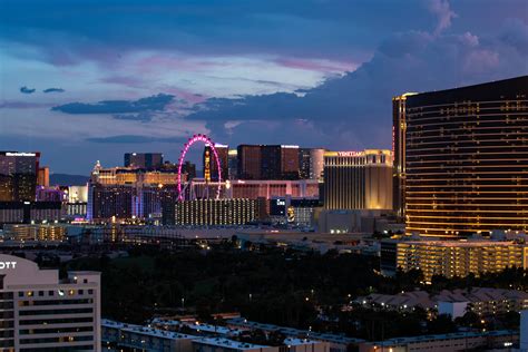 Extended-Stay Hotel in Las Vegas | SpringHill Suites Las Vegas ...