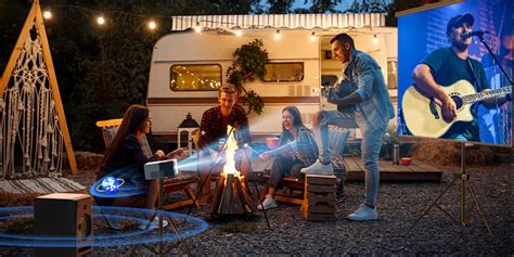 How to Set Up an Outdoor LED Projector 的图像结果