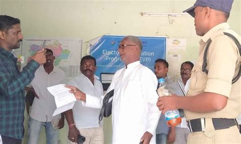 Farmer Attempts Suicide in Front of Telangana Tahsildar, Officer ...