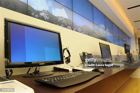 Computer Welcome Microsoft Store 的图像结果