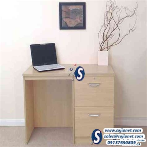 Very Small Computer Table 的图像结果