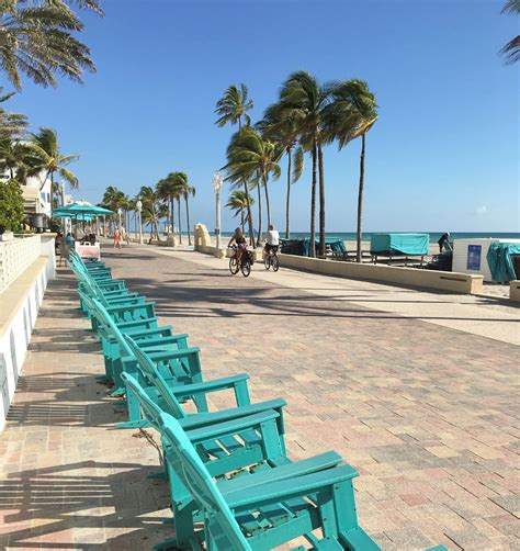 Latitudes Hollywood Beach Oceanfront Restaurant and Bar