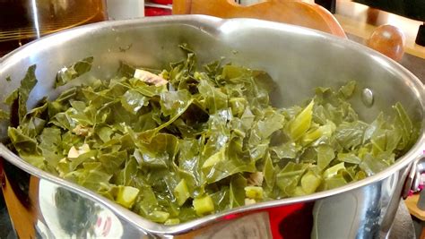 Melba's Collard Greens Recipe - Find Vegetarian Recipes