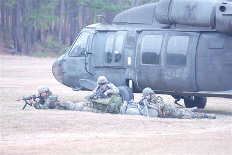 Recon course teaches leadership, communication | Article | The United ...