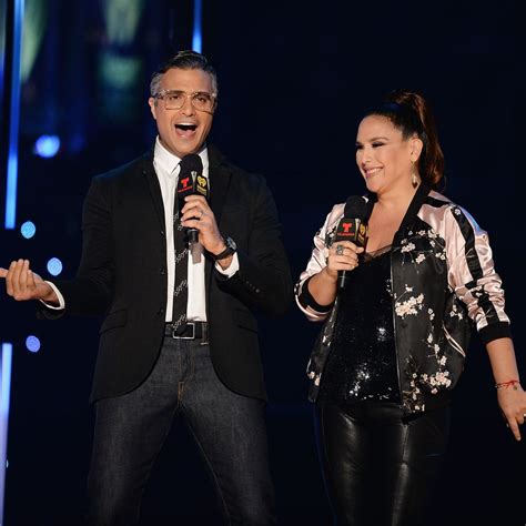 Angélica Vale se pronuncia sobre su divorcio con Otto Padrón | ¡HOLA!