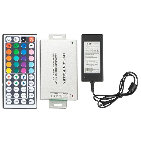 VEVOR 192-Watt EQ LED PVC Plastic 3-Head Switch-Controlled Flood Light ...