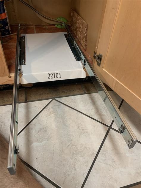 ClosetMaid 12.09-in W x 18-in H x 17.98-in D 2-Tier Cabinet-mount ...