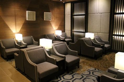 Plaza Premium Lounge at London Heathrow Airport | Amex US