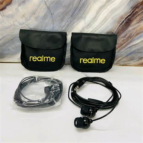 Realme Metal Mic HF 💯% Og Leather Pouch 1by1 Pack