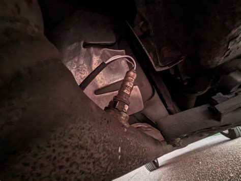 How to Remove Seized O2 Sensor 的图像结果