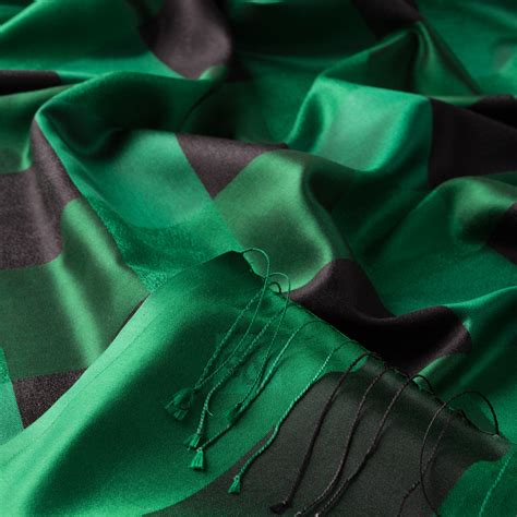 Emerald Green Buffalo Checked Silk Scarf | Ipekevi