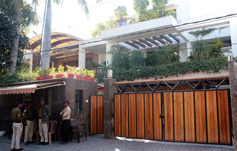 Bhopal: Doctors at Bansal Hospital received salary mostly in cash, 326 ...