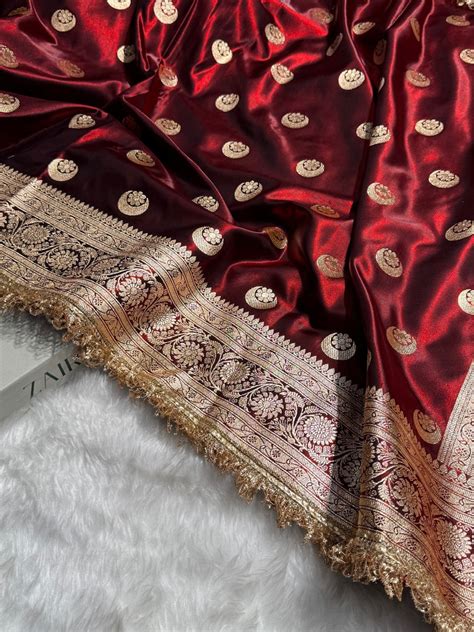 Maroon Chand Tara Satin Silk Saree with Gotta Patti – ZAIRA