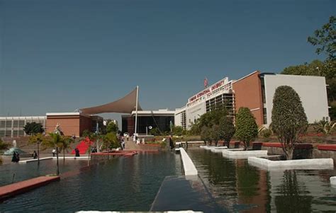 Last Day to Apply For Symbiosis National Aptitude Test 2023; Apply Now