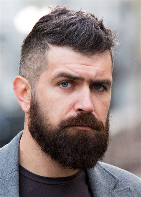 97 Full Beard Styles: Choose the Beard You’d Like to Grow in 2021