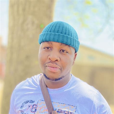 Bonginkosi - English teacher - ₹1332/h