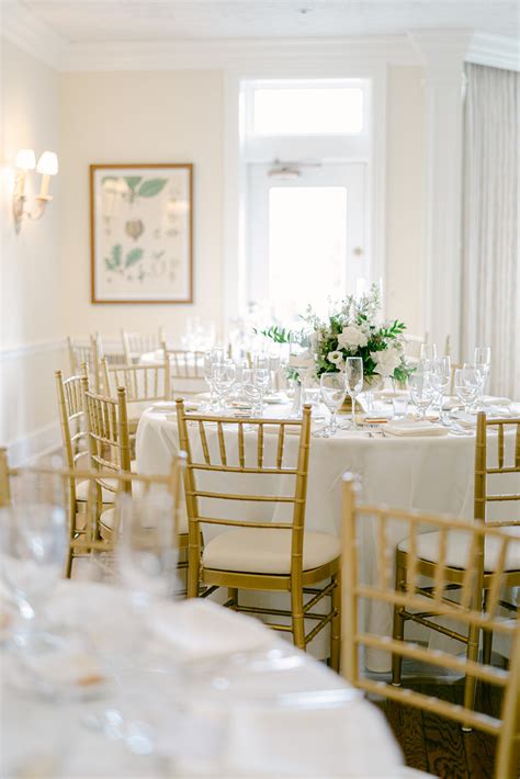 Kirtland Country Club Wedding - Renee Lemaire Photography