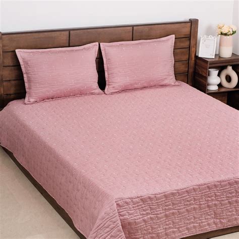 Embroidered 100% Pure Cotton King Size Bed Cover Online in India | Nestasia