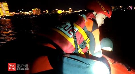 一男子下海游泳体力不支被困 三亚消防紧急救援