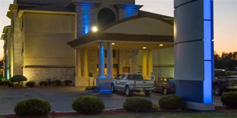 Perrysburg Hotels | Top Hotels in Perrysburg, Ohio by IHG
