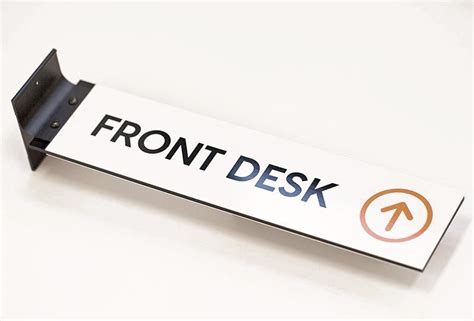 Projecting Sign 的图像结果