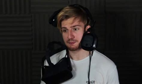 Image result for 8 Bitryan Muscly