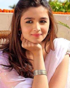 Alia Bhatt Wiki, Age, Biography, Husband, Family, Height & Networth