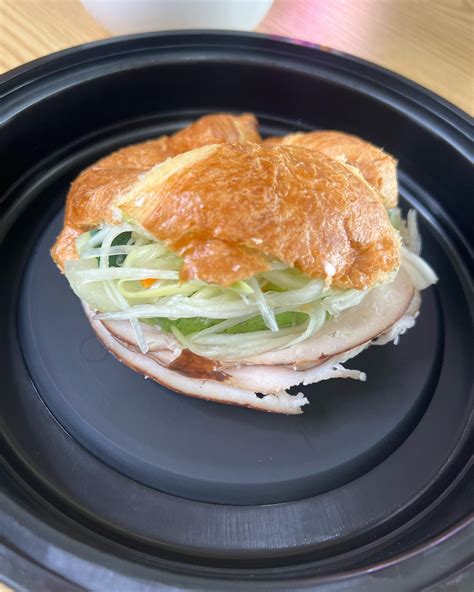 E & S SweetTreats – Boba Tea Cafe and Delicious Asian-Latino Fusion Treats