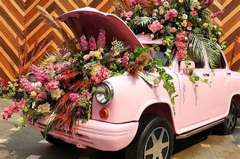 All Possible DIY Phoolon Ki Chadar Ideas to Customise Your Bridal Entry