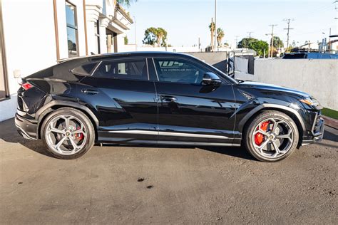 Used 2019 Lamborghini Urus For Sale ($239,000) | iLusso Stock #A03827