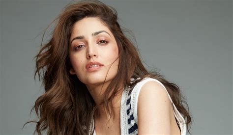 Article 370: Yami Gautam Looks Fierce As Intelligence Agent, Film To ...