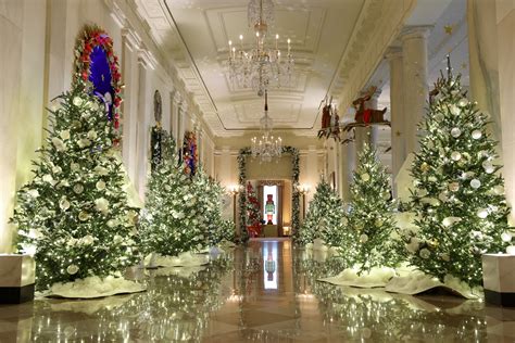 First lady Jill Biden unveils 2023 White House holiday decor - ABC News