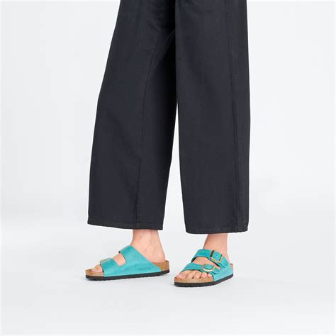 Arizona Oiled Leather in Color Biscay Bay | BIRKENSTOCK US