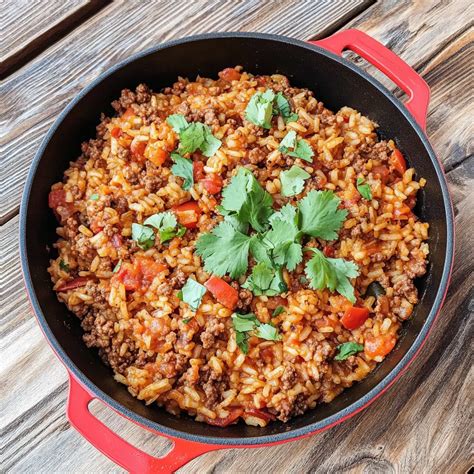 Easy Spanish Rice and Ground Beef Skillet Dinner – Mmm Foodie: Food ...