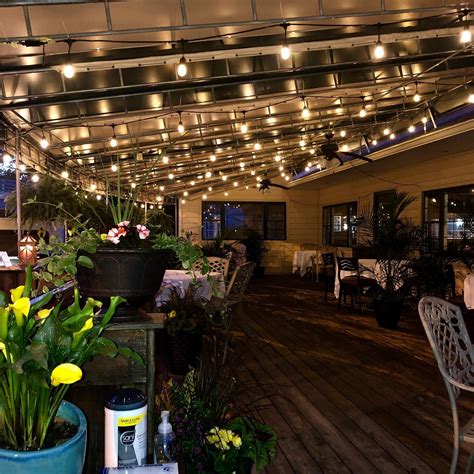 Shipwreck Grill Outdoor deck dining starts today - I Need A Beach Day