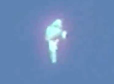 Flying Humanoid 的图像结果