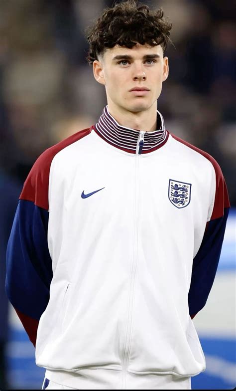 archie gray in 2025 | Handsome football players, England football ...