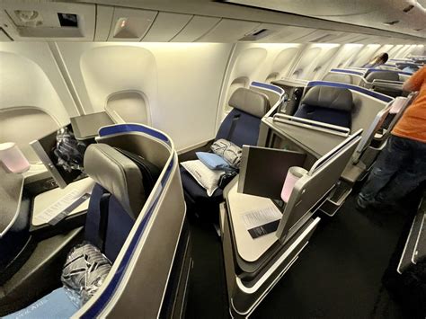 Best Business Class Seats United Polaris at Amy Palmer blog