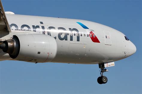 Analysis: The Top Differences Between American Airlines’ Boeing 777 ...