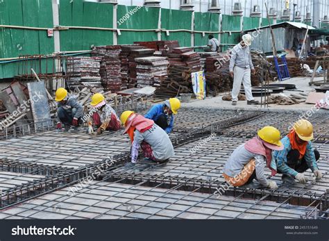 Laborer 的图像结果